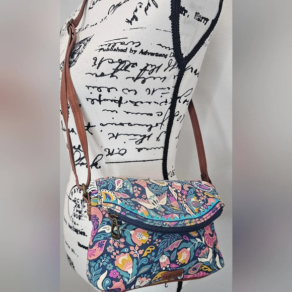 Sakroots Pacific Mini Qual Paisley Foldover Crossbody - Picture 1 of 16